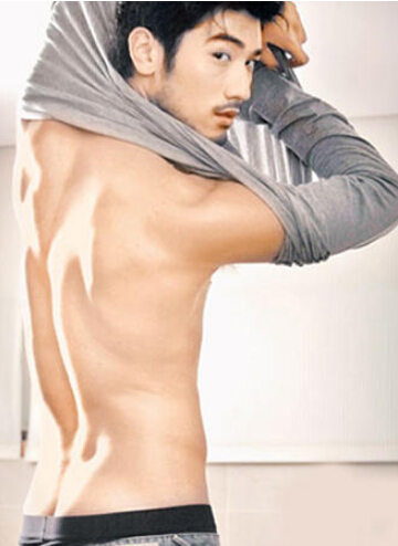 星座女星初夜给了谁 星座女星初夜给了谁