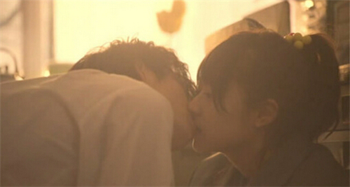 只要爱不要尊严的星座