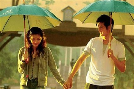 和哪些星座男易误青春 和哪些星座男易误青春