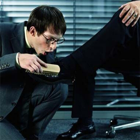 职场马屁精的星座 职场马屁精的星座