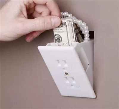 爱查私房钱的星座女 爱查私房钱的星座女