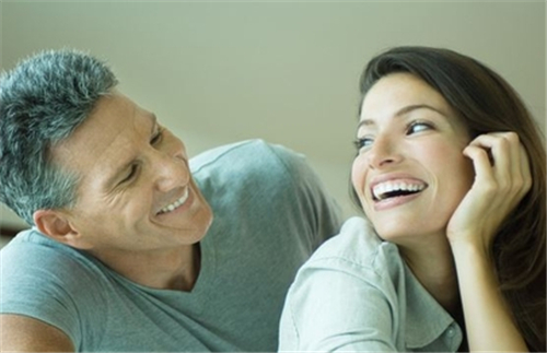 把旧爱当备胎用的星座男 把旧爱当备胎用的星座男