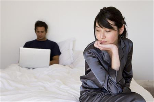 哪些星座配对会产生爱情盲点 哪些星座配对会产生爱情盲点