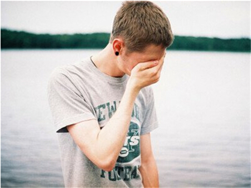 爱哭鼻子的星座男 爱哭鼻子的星座男