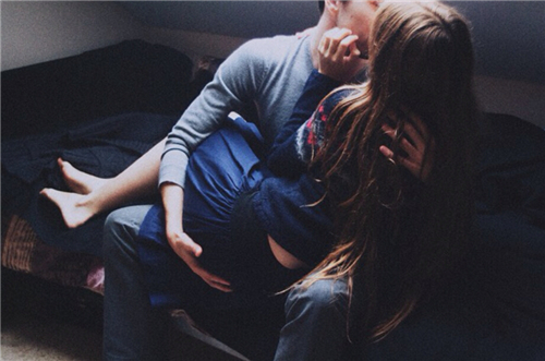 水瓶座最喜欢的暧昧关系 水瓶座最喜欢的暧昧关系