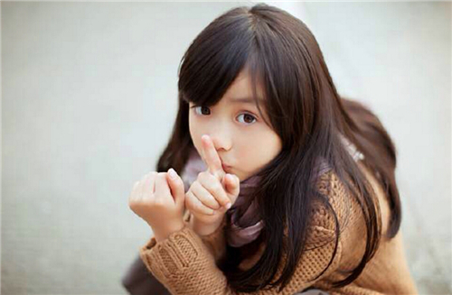 爱耍小孩脾气的星座女 爱耍小孩脾气的星座女