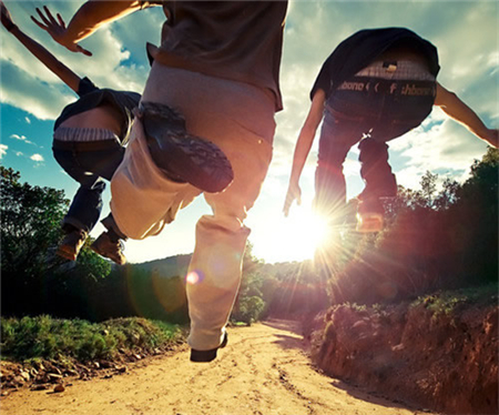 哥们重过女友的星座男