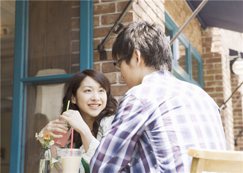 对情人大方的星座 对情人大方的星座