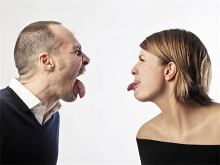 嘴巴最贱的星座 嘴巴最贱的星座