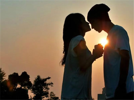 易陷入爱情误区的星座女 易陷入爱情误区的星座女